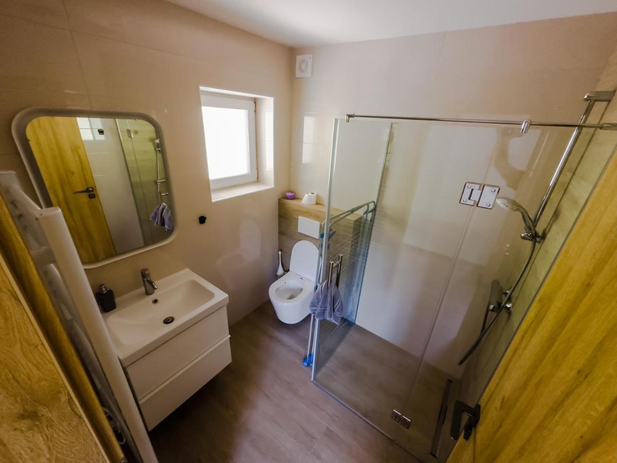 Apartmaji Silva Slap ob Idrijci Exterior photo